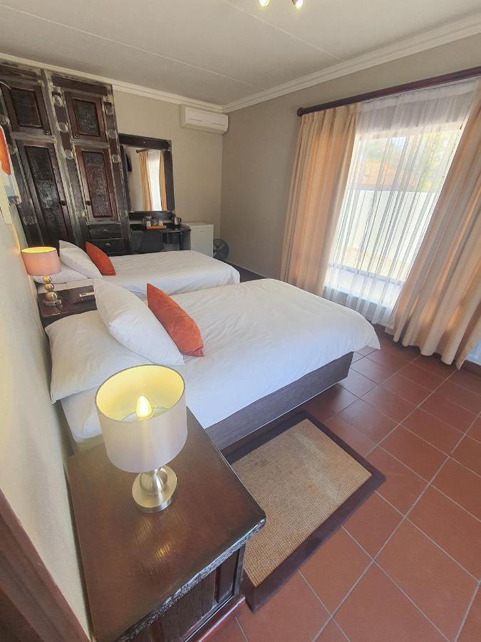 Micasa Sucasa Guesthouse Lephalale Luaran gambar